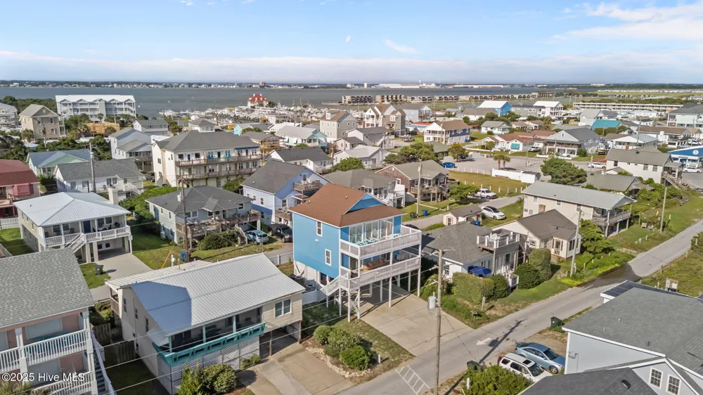 201 W Glenn Street Atlantic Beach, NC 28512