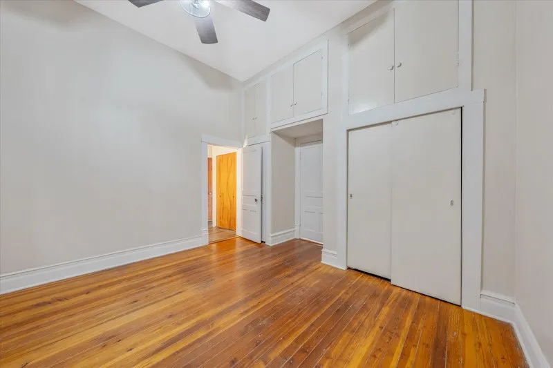 1419 Sycamore Palestine, TX 75801
