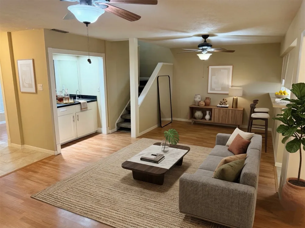 2051 Embassy Way Carrollton, TX 75006