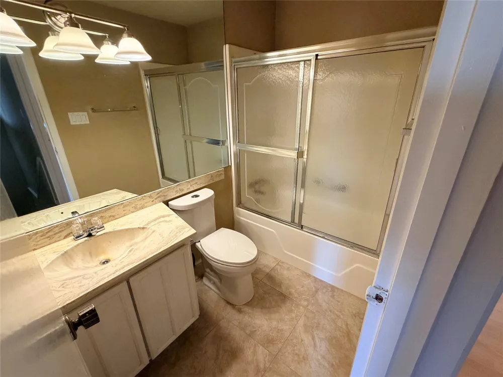 2051 Embassy Way Carrollton, TX 75006