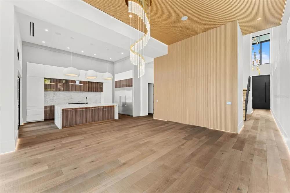1194 PENINSULA AVENUE New Smyrna Beach, FL 32169
