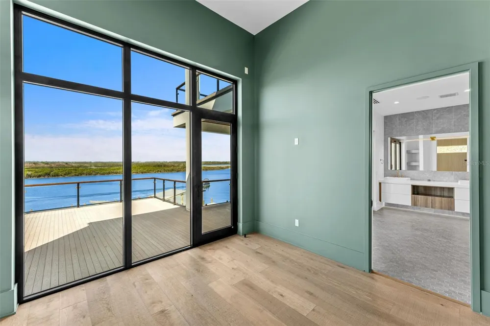 1194 PENINSULA AVENUE New Smyrna Beach, FL 32169