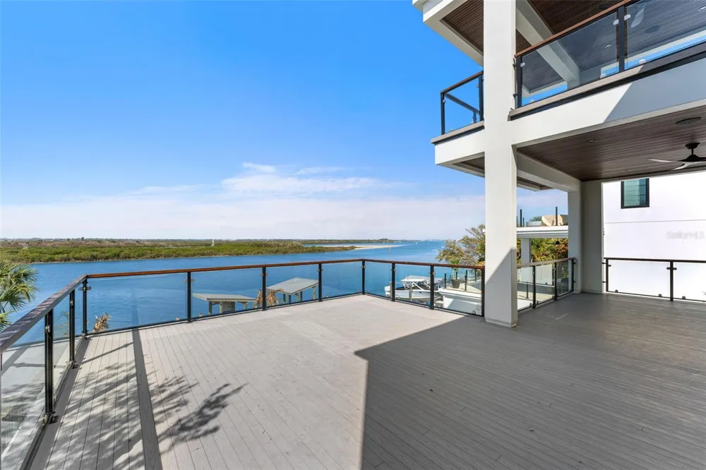 1194 PENINSULA AVENUE New Smyrna Beach, FL 32169