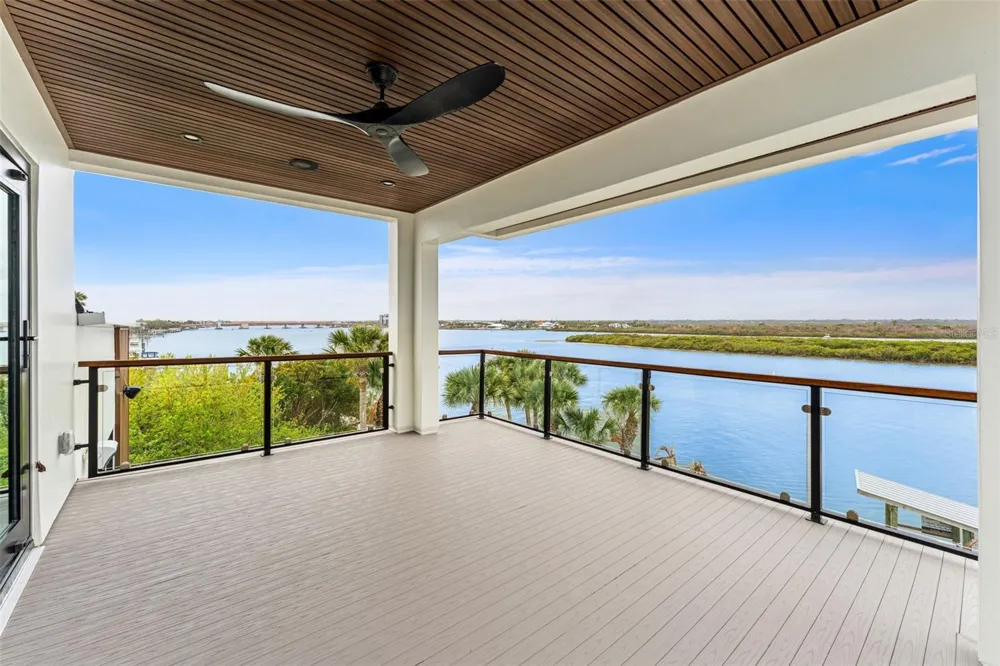 1194 PENINSULA AVENUE New Smyrna Beach, FL 32169