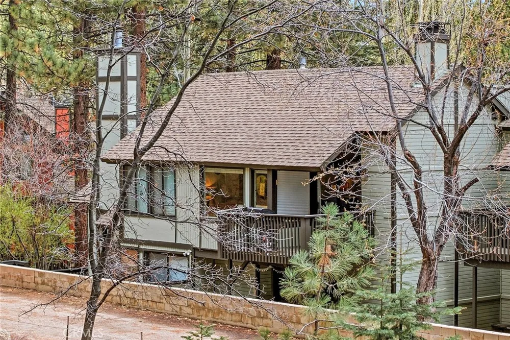 41935 Switzerland Big Bear Lake, CA 92315