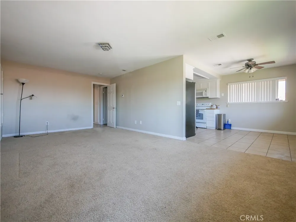 1518 Border #G Corona, CA 92882