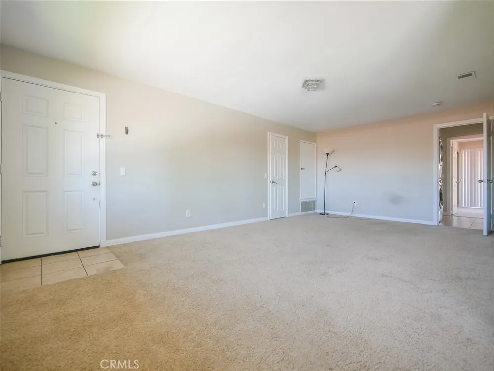 1518 Border #G Corona, CA 92882