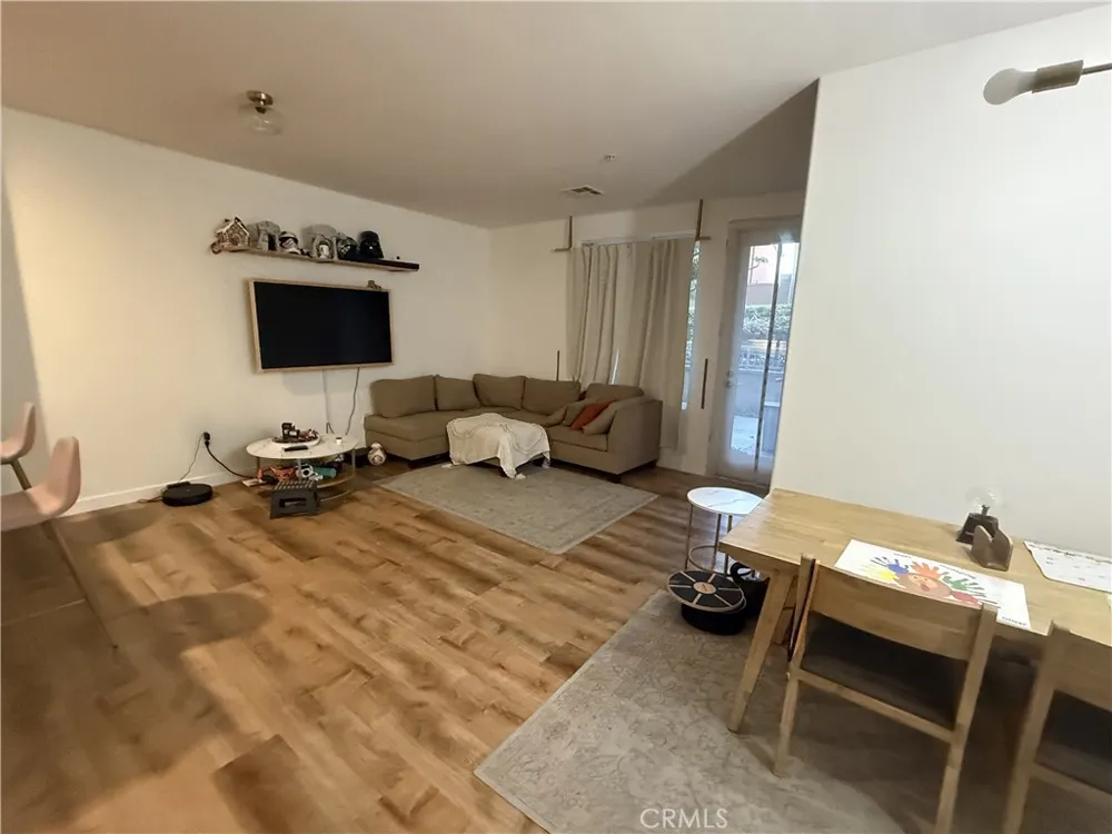 12668 Chapman #2104 Garden Grove, CA 92840