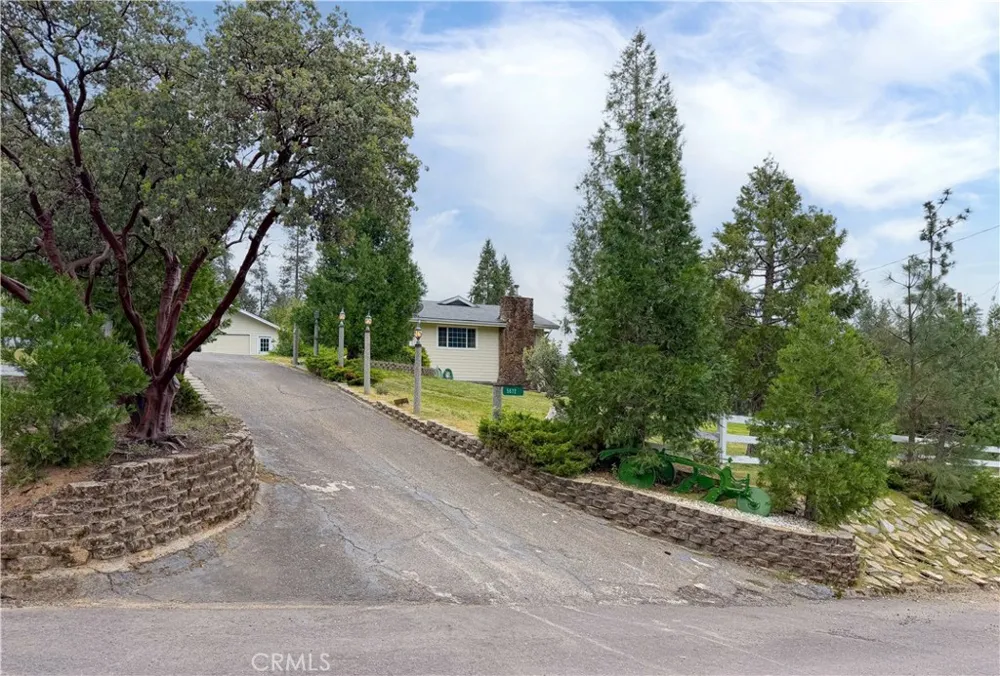 5672 Pautzke Court Mariposa, CA 95338