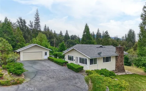 5672 Pautzke Court