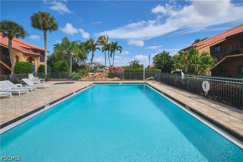 SW 4th Place #503 Cape Coral, FL 33914