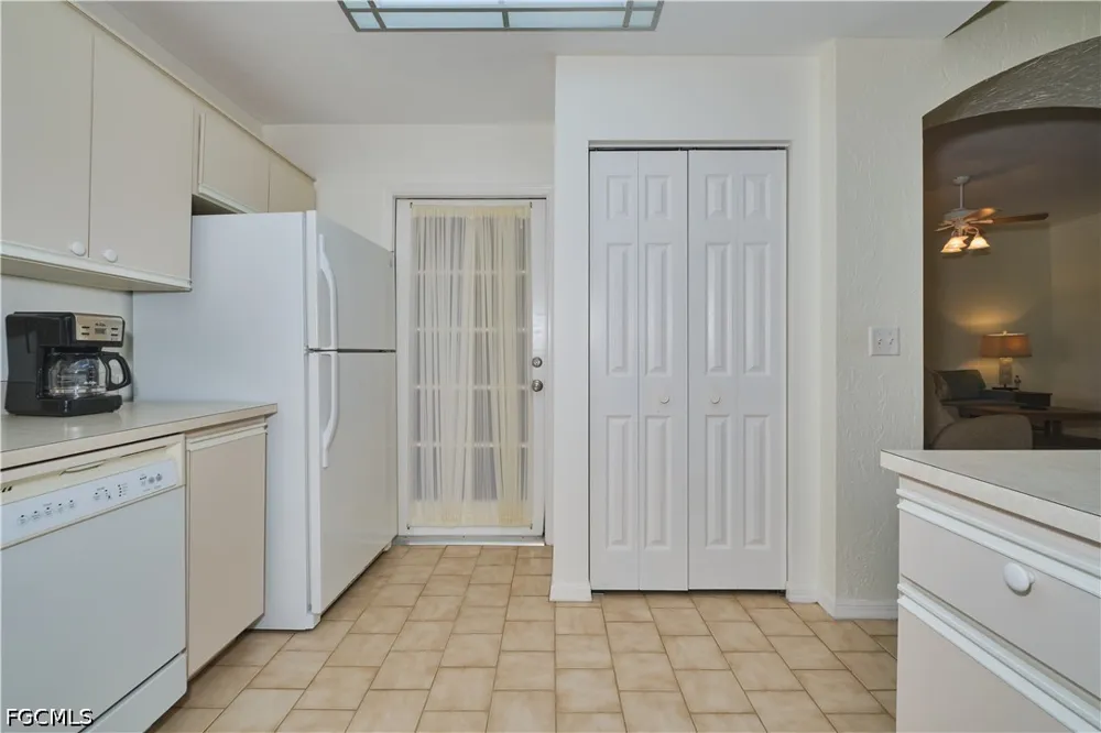 SW 4th Place #503 Cape Coral, FL 33914