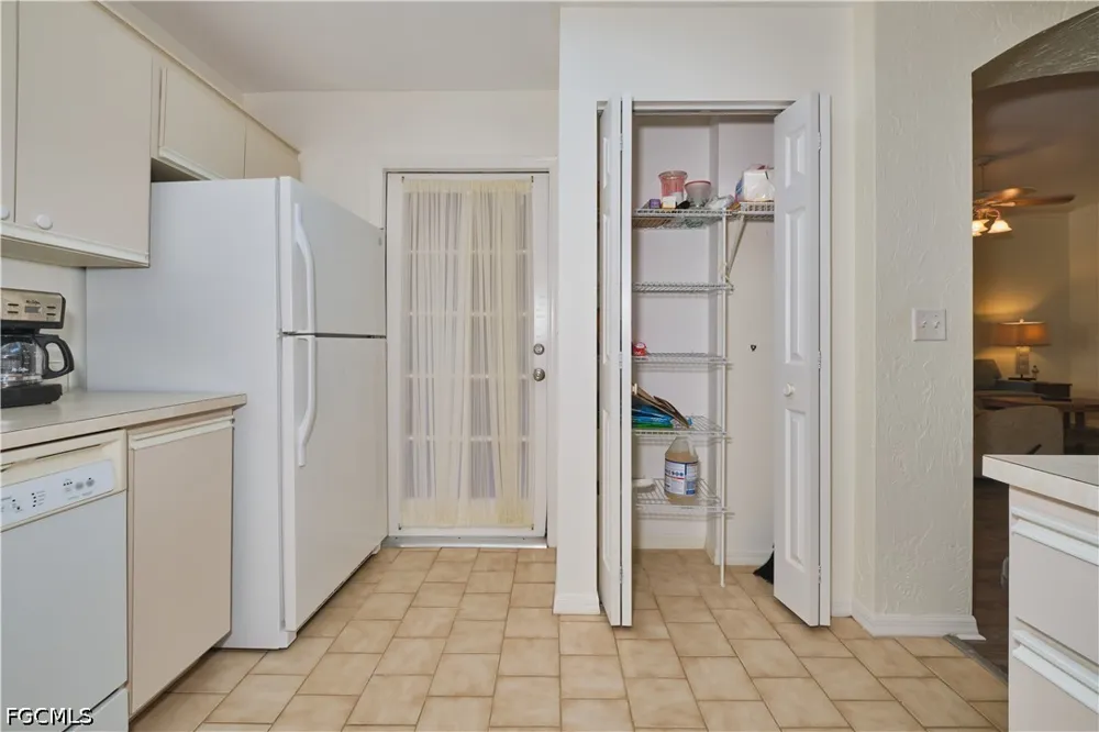 SW 4th Place #503 Cape Coral, FL 33914