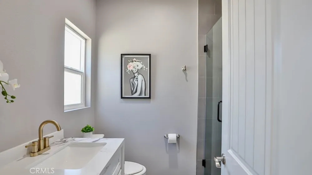 408 S Flower Street Santa Ana, CA 92703
