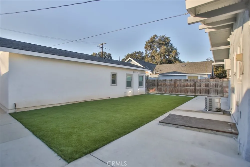 408 S Flower Street Santa Ana, CA 92703
