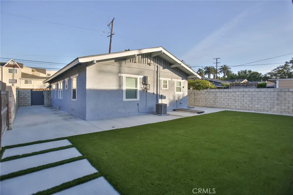 408 S Flower Street Santa Ana, CA 92703