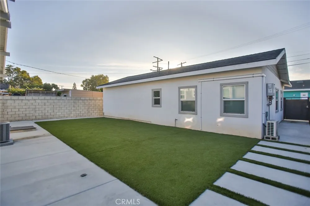 408 S Flower Street Santa Ana, CA 92703