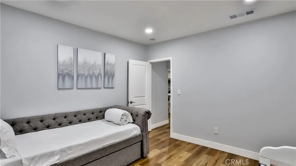 408 S Flower Street Santa Ana, CA 92703