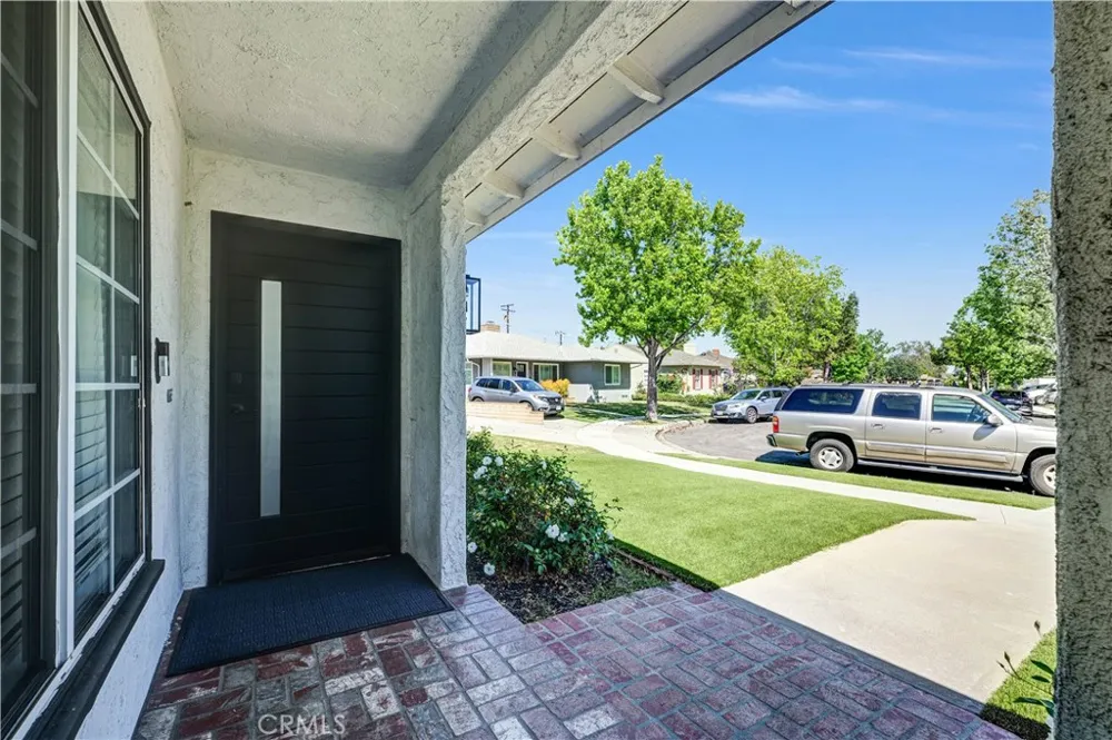 3965 Marshall Long Beach, CA 90807