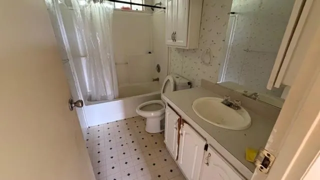 8340 Mcclure Avenue Gerber, CA 96035