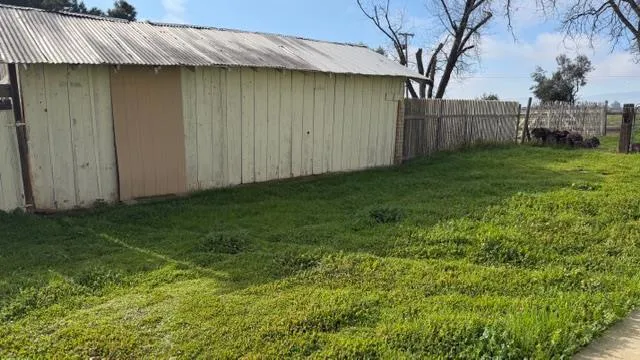 8340 Mcclure Avenue Gerber, CA 96035