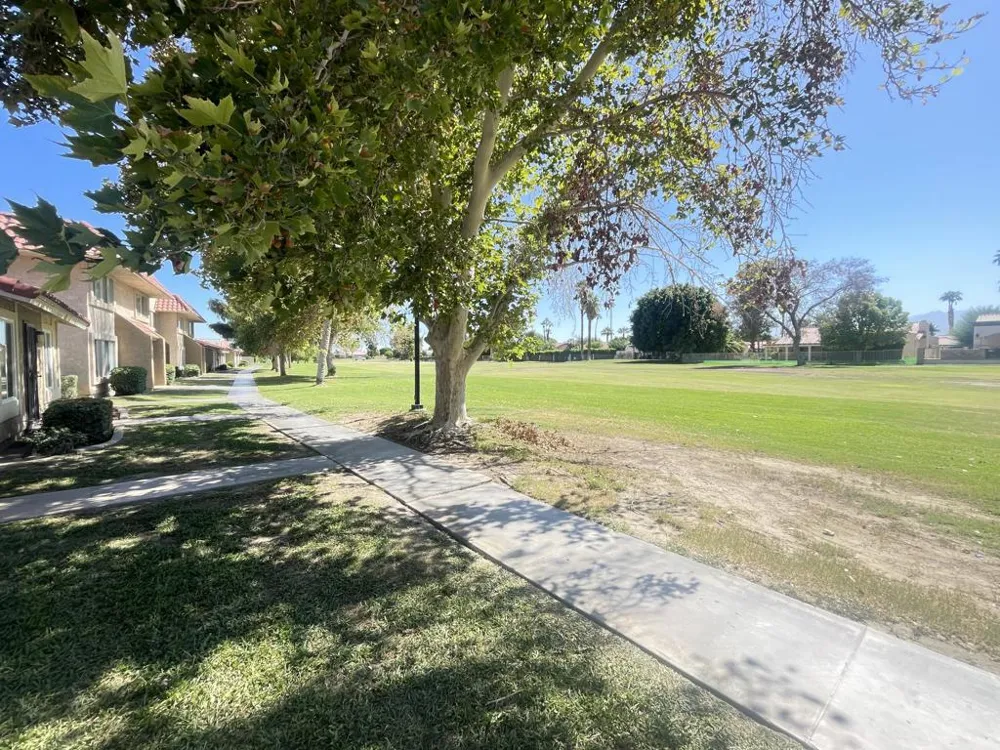 82567 Avenue 48 #36 Indio, CA 92201