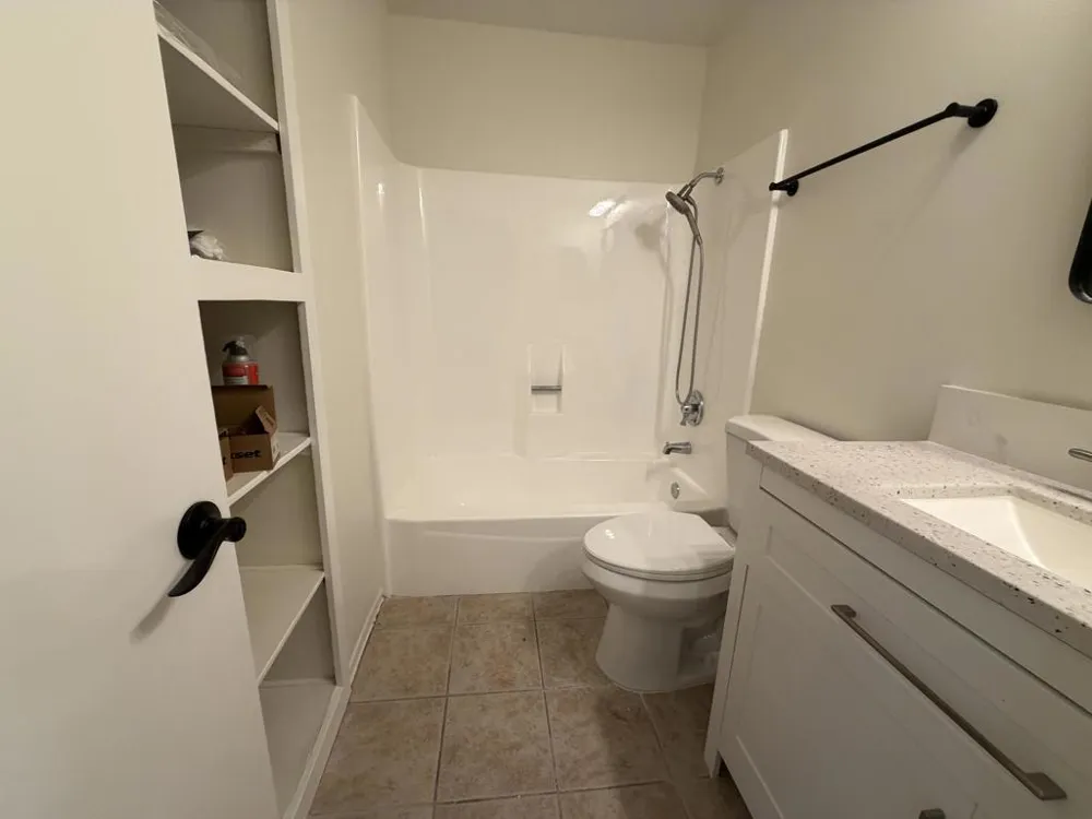 82567 Avenue 48 #36 Indio, CA 92201