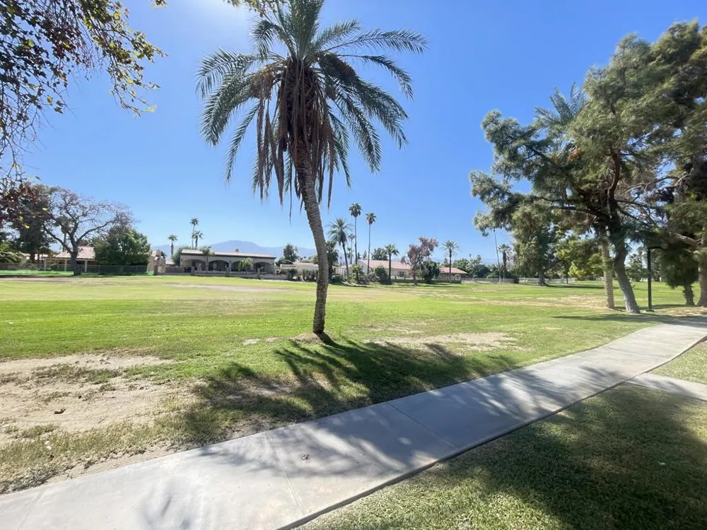 82567 Avenue 48 #36 Indio, CA 92201