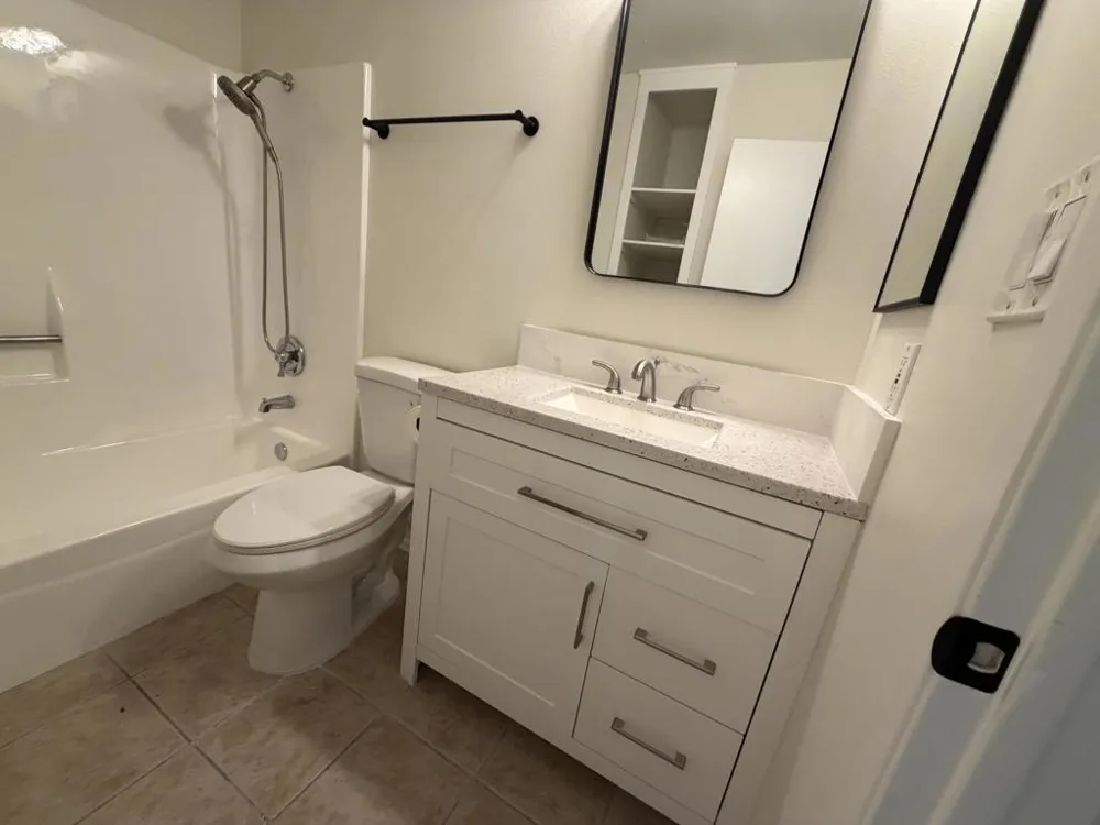 82567 Avenue 48 #36 Indio, CA 92201