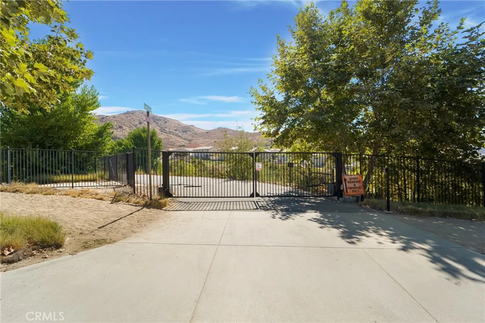 11085 Canyon Circle Corona, CA 92883