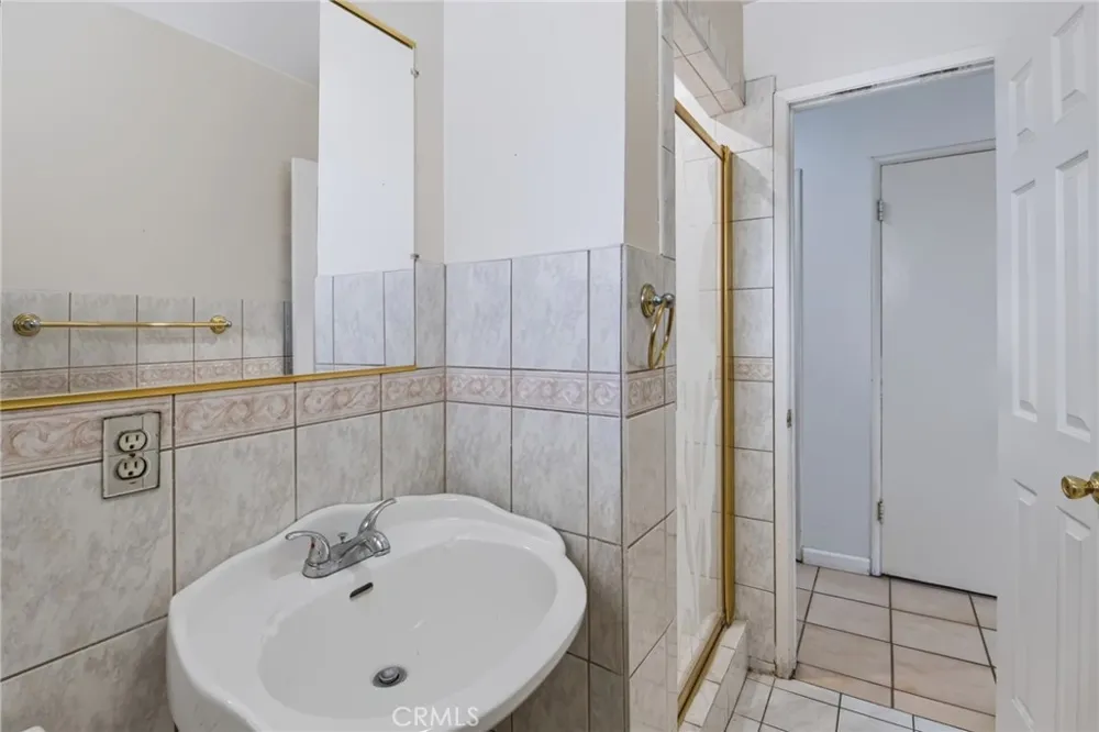 338 Conlon La Puente, CA 91744