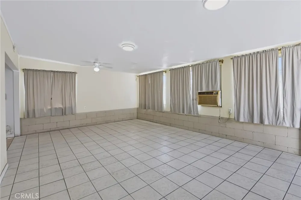 338 Conlon La Puente, CA 91744