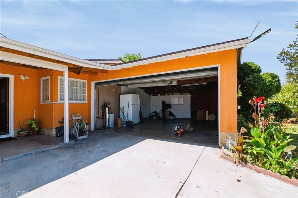 338 Conlon La Puente, CA 91744