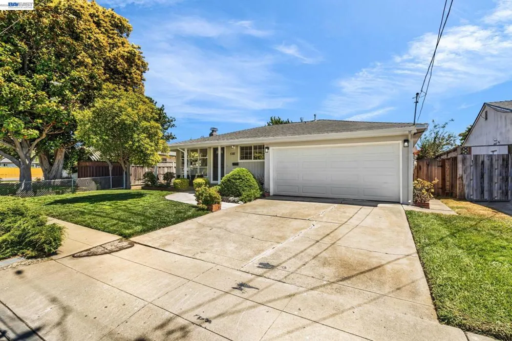 4708 Portola Dr Fremont, CA 94536