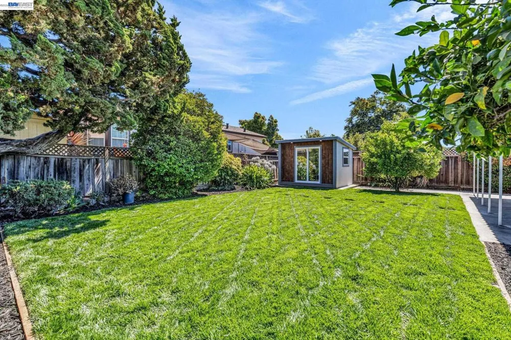 4708 Portola Dr Fremont, CA 94536
