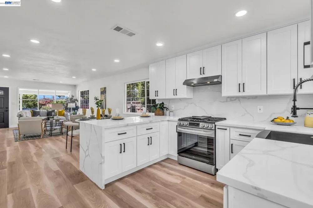 4708 Portola Dr Fremont, CA 94536