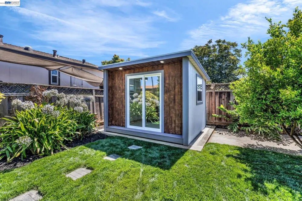 4708 Portola Dr Fremont, CA 94536