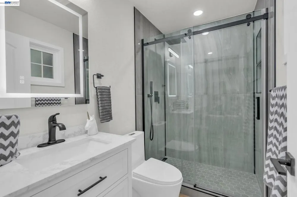 4708 Portola Dr Fremont, CA 94536
