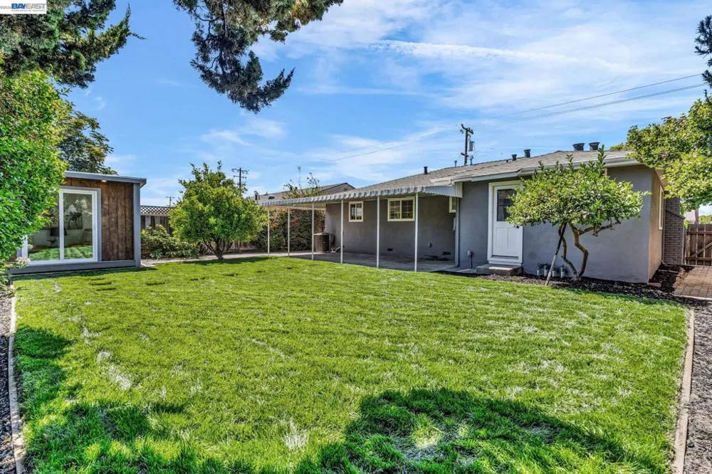 4708 Portola Dr Fremont, CA 94536