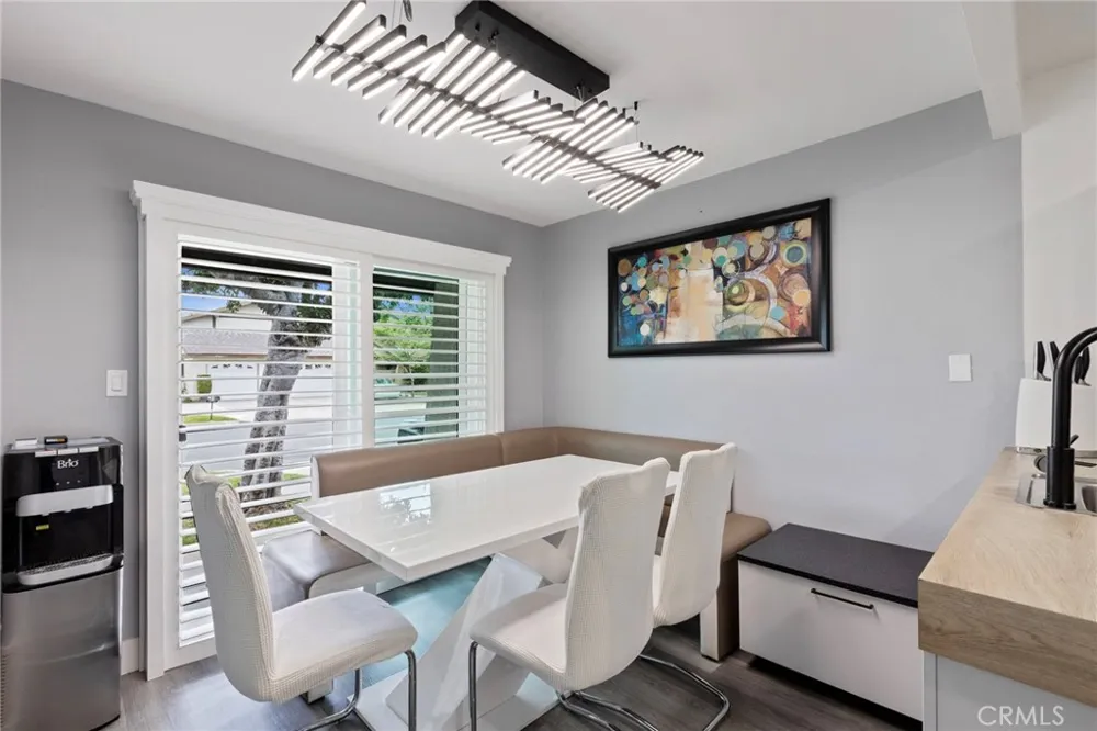 2215 E Avalon Santa Ana, CA 92705