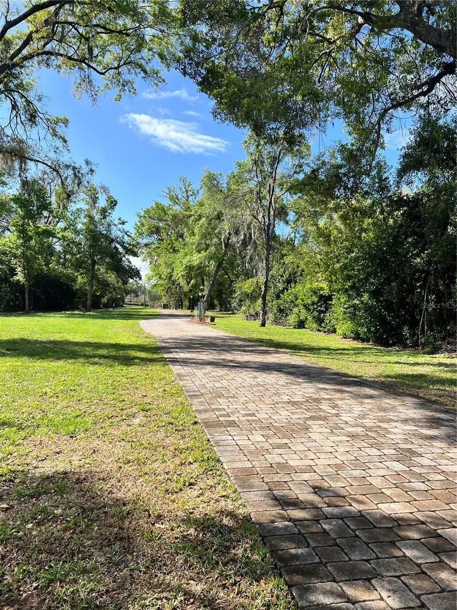 DEBUEL ROAD Lutz, FL 33549