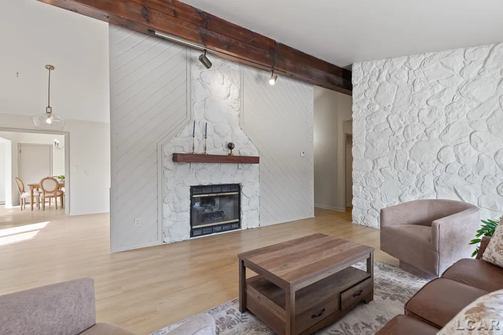 306 Van Buren Street Tecumseh City, MI 49286