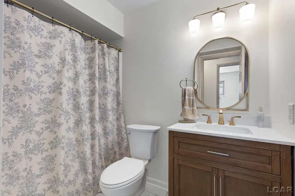 306 Van Buren Street Tecumseh City, MI 49286