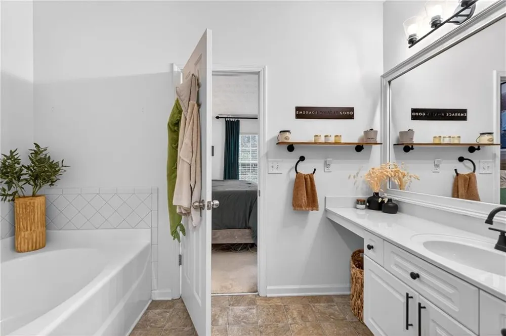 4638 Beacon Ridge Lane Flowery Branch, GA 30542