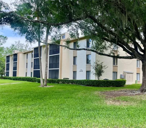 1423 PINE GLEN LANE #H2