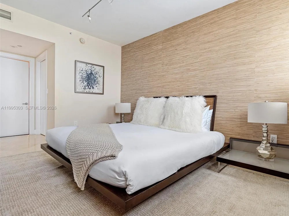 101 20th St #3002 Miami Beach, FL 33139