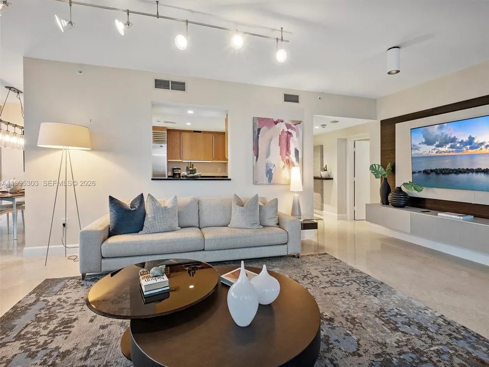 101 20th St #3002 Miami Beach, FL 33139