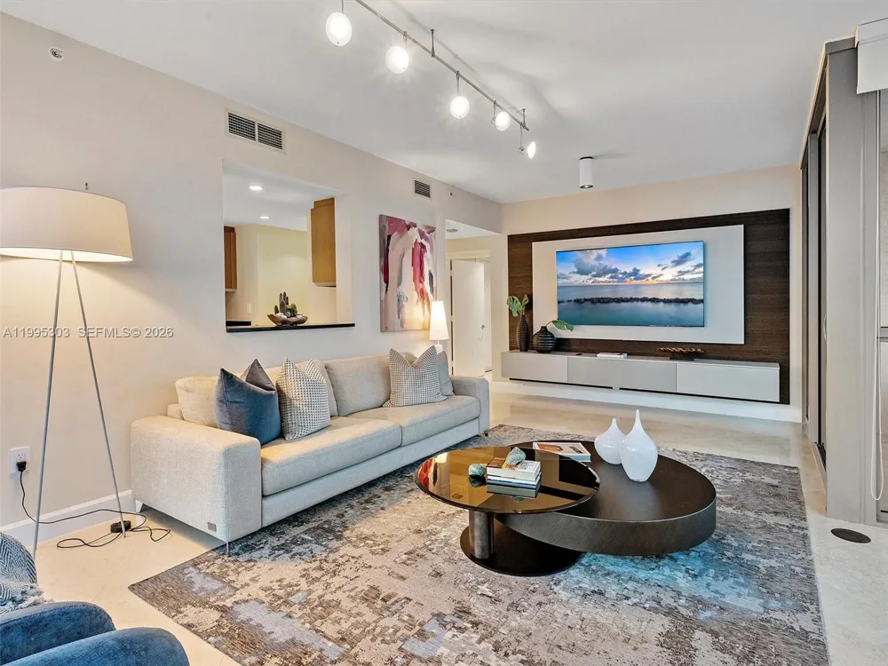 101 20th St #3002 Miami Beach, FL 33139
