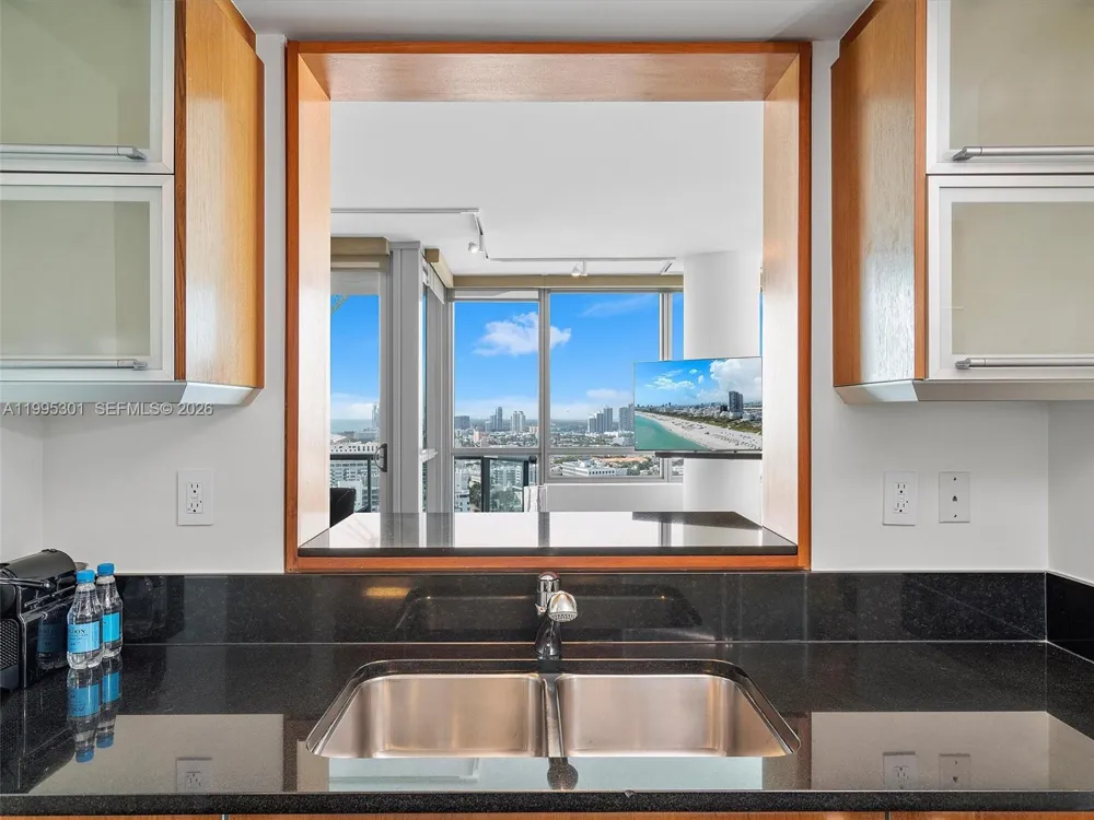 101 20th St #3302 Miami Beach, FL 33139