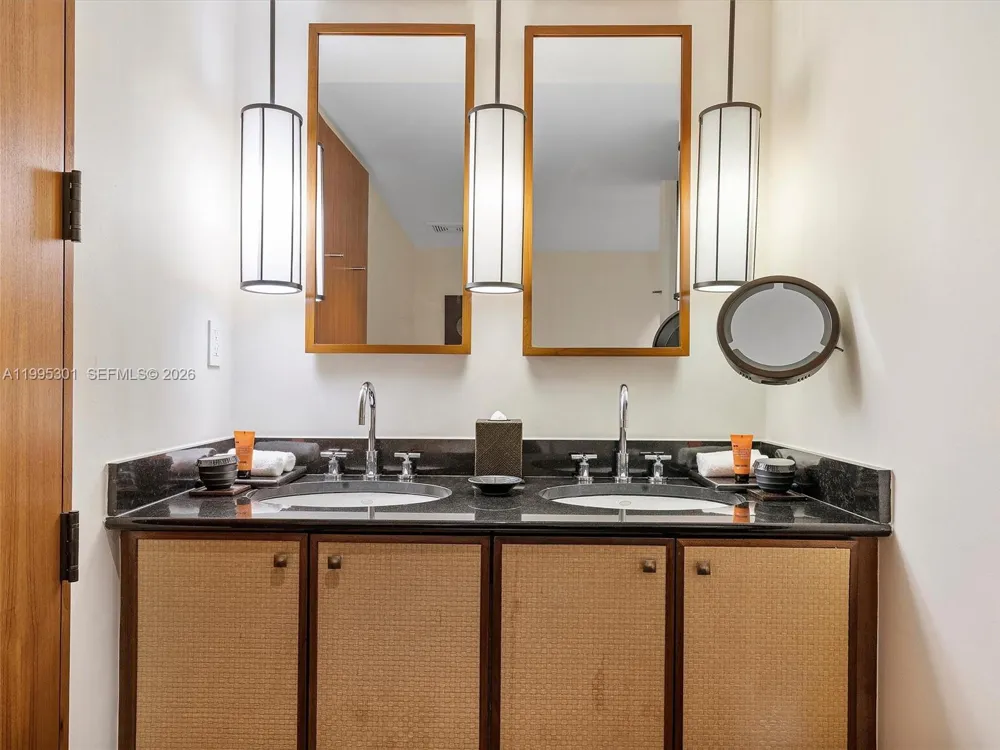 101 20th St #3302 Miami Beach, FL 33139
